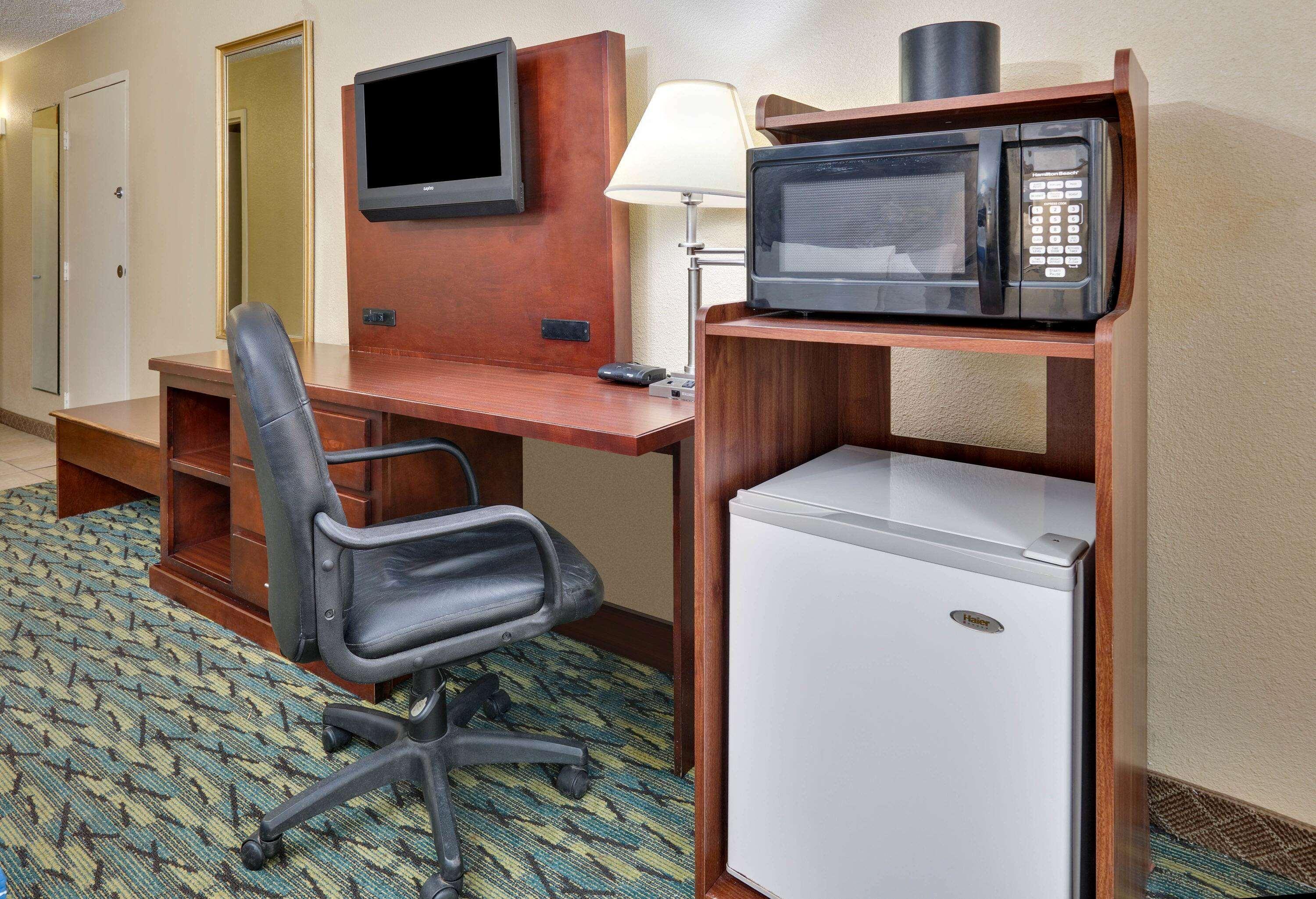 Travelodge By Wyndham Texarkana Ar Exterior photo
